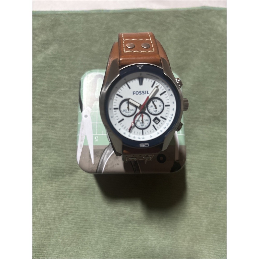 Fossil Coachman Chrono Watch White Black CH2986 Leather New Battery  EUC  /w Tin - Picture 10 of 16